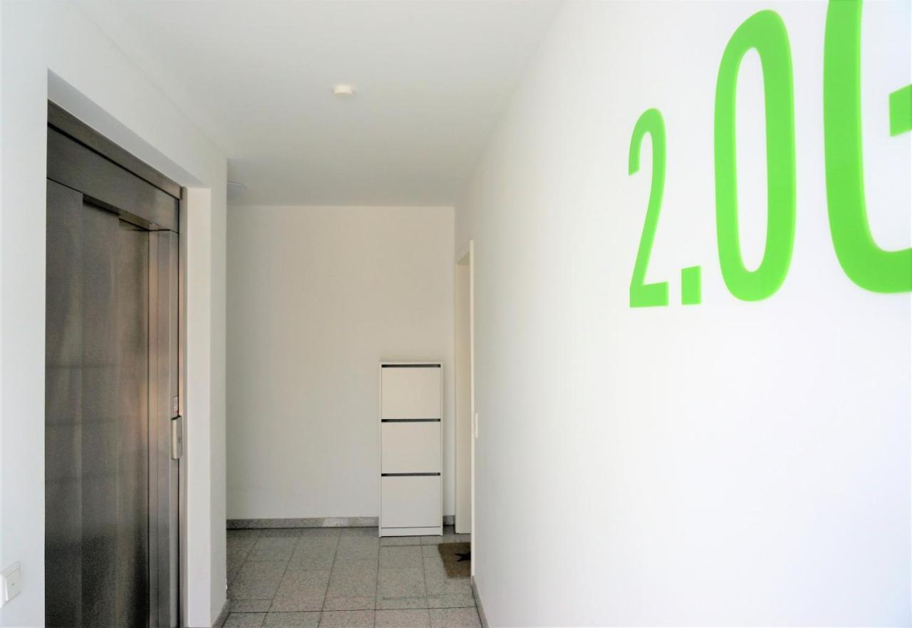 Mein Apartment, Stars Mit Balkon Und Klima Fuer Bis Zu 4 Personen Франкенталь Экстерьер фото