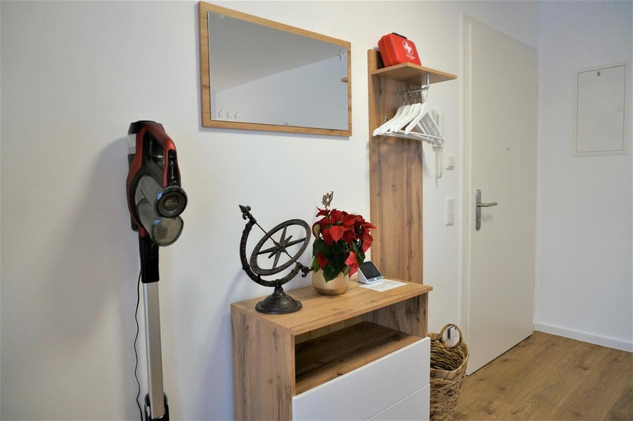 Mein Apartment, Stars Mit Balkon Und Klima Fuer Bis Zu 4 Personen Франкенталь Экстерьер фото